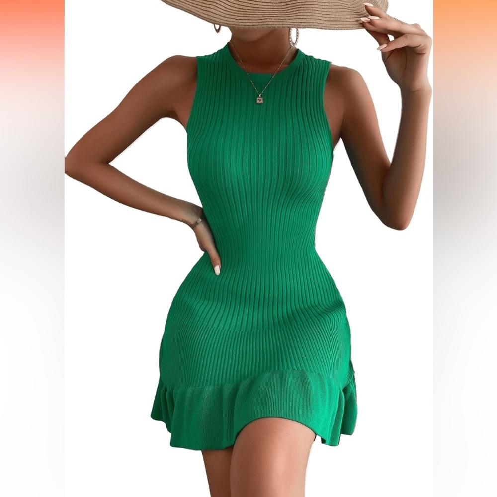 NWOT Women’s sleeveless knit ruffle hem dress in Kelly/emerald green, size large